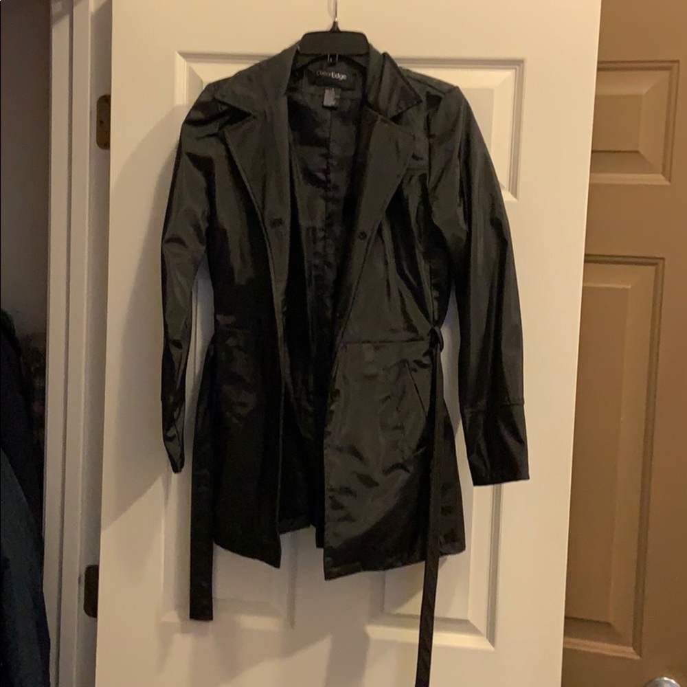 🌻🌻Outer edge jacket like nylon so easy to clean